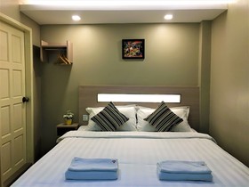 The Vibe Inn