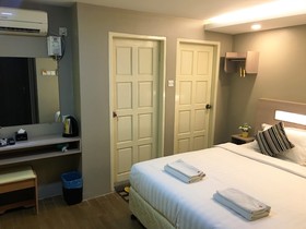 The Vibe Inn