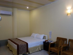 Thirisan Motel