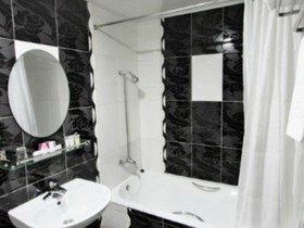 Amure Hotel