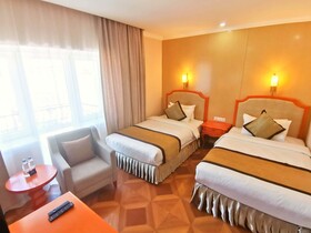 Bayangol Hotel & Resort