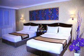 White House Hotel