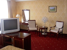 White House Hotel