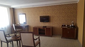 White House Hotel