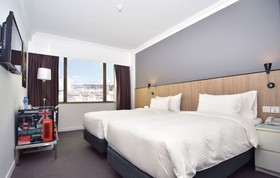 Macau Hotel S