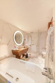 Crowne Plaza Macao