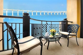 Legend Palace Hotel