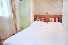 Ole Tai Sam Un Hotel