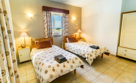 Ta Frenc Apartments
