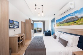 Georges Boutique Living