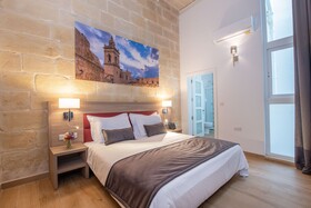 Georges Boutique Living