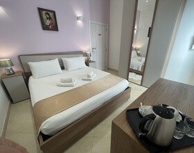 Alina Boutique Living