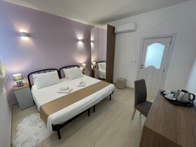Alina Boutique Living