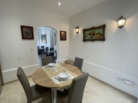 Alina Boutique Living