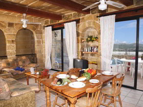 Bella Vista Farmhouses