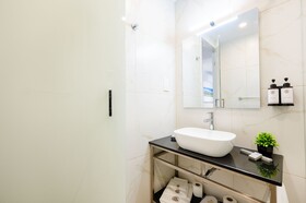 C4 Retreats By Georges Boutique Living