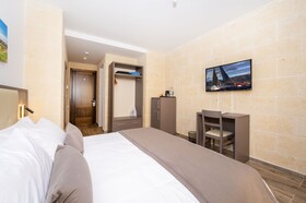 C4 Retreats By Georges Boutique Living