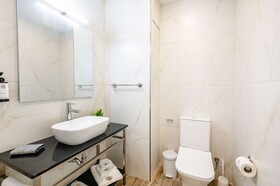 C4 Retreats By Georges Boutique Living