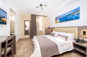 C4 Retreats By Georges Boutique Living