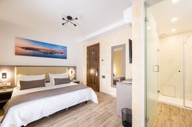 C4 Retreats By Georges Boutique Living