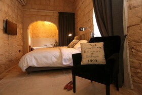 Talbot and Bons Boutique Bed & Breakfast