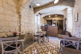 Talbot and Bons Boutique Bed & Breakfast
