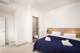 Island Guesthouse