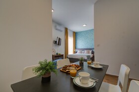 Tritoni Marina Apartments and Suites