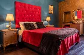 Julina Boutique Living