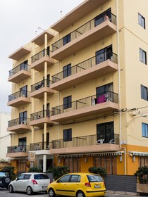 Huli Hotel & Apartments
