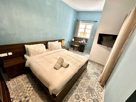My Travel House