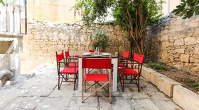 House of Pomegranates