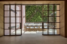 Land's End, Boutique Hotel