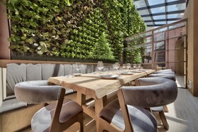 Land's End, Boutique Hotel