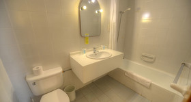 Sliema Chalet Hotel