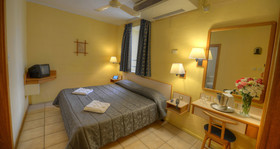 Sliema Chalet Hotel