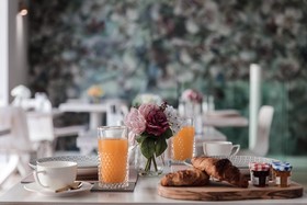 123 MAINSTREET Boutique Hotel