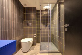 Ikyk Hotel