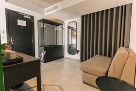 Ikyk Hotel