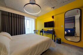 Ikyk Hotel