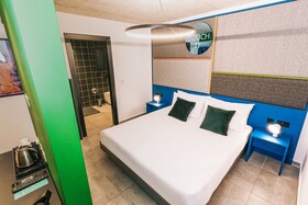 Ikyk Hotel