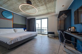Ikyk Hotel