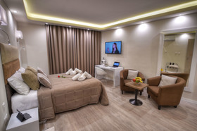 Onyx Hotel