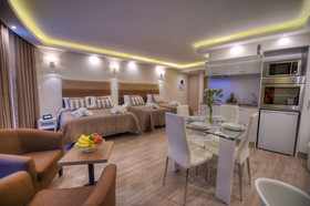 Onyx Hotel