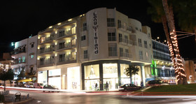 Onyx Hotel