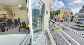 Onyx Hotel