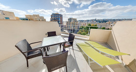 Onyx Hotel