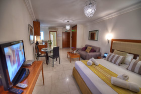 Onyx Hotel