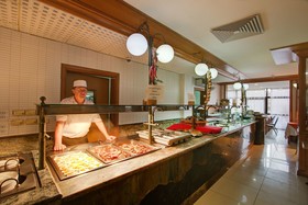 Canifor Hotel