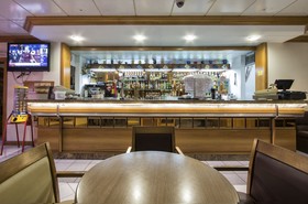Canifor Hotel